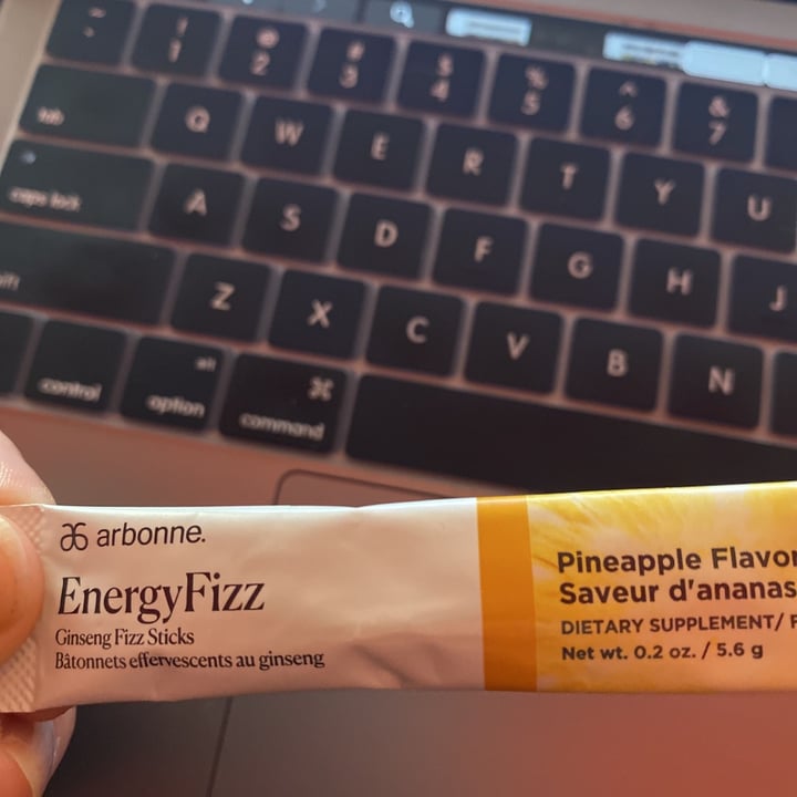 photo of Arbonne Pineapple energy fizz shared by @shelbybalint on  25 Jun 2021 - review