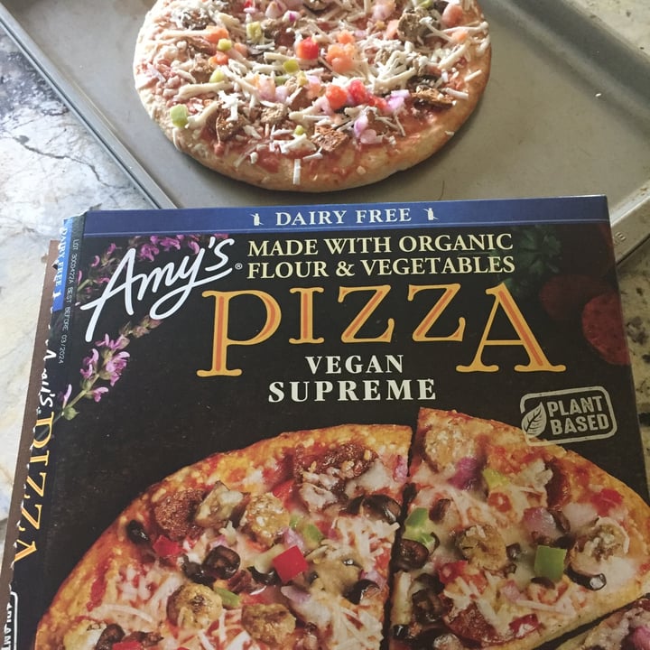 photo of Amy’s Amy’s Vegan Supreme Pizza shared by @mycreativerescue on  18 Jun 2022 - review