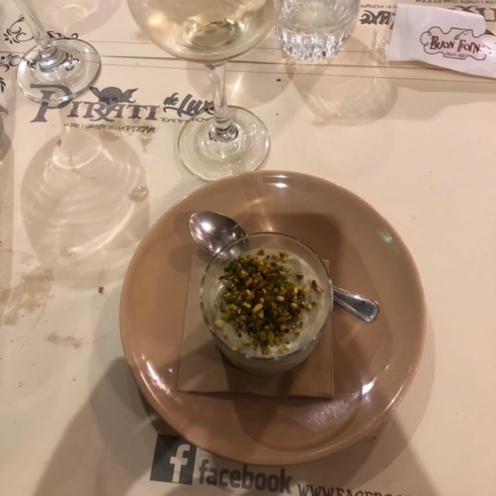 photo of Pirati DeLuxe semifreddo al pistacchio shared by @paolamargherita on  26 Sep 2021 - review