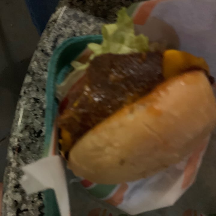 photo of Burger Patch Patch Burger shared by @mayjaquez on  09 Sep 2020 - review