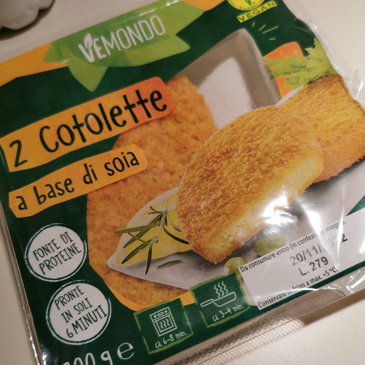 photo of Vemondo  2 Cotolette a Base di Soia shared by @animalidasalvare7 on  28 Oct 2022 - review