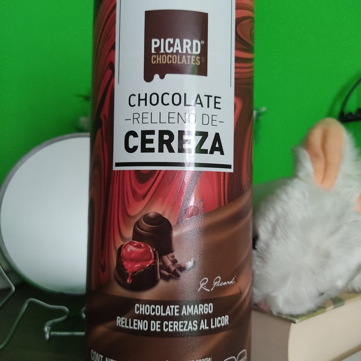 review photo of Picard chocolates Chocolate Amargo Relleno de Cerezas al Licor shared by @dhyna on 24 Dec 2020 - review