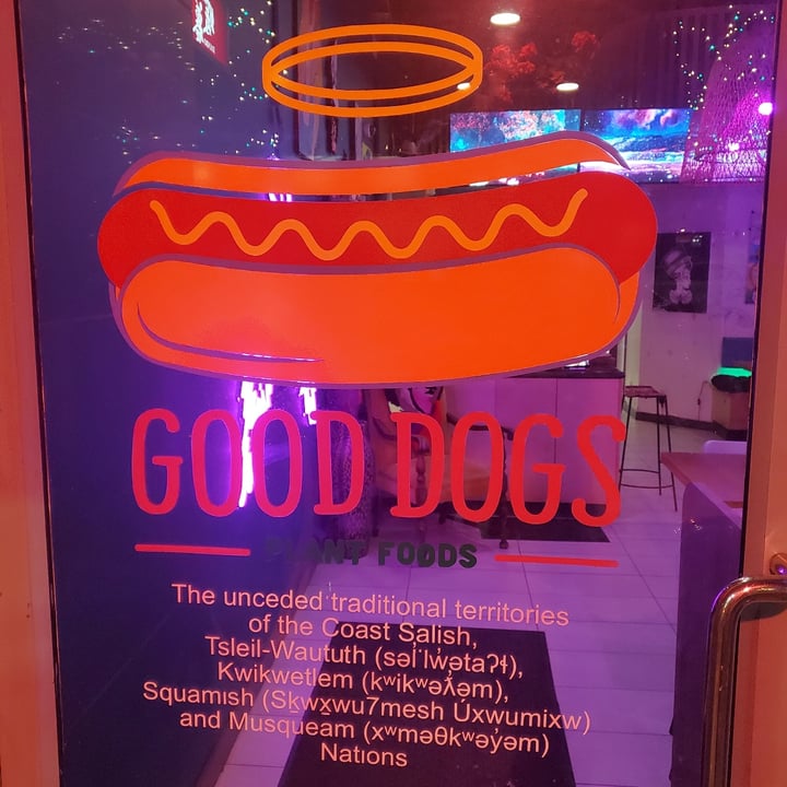 review photo of Good Dogs Plant Foods Thot Dog shared by @alistairjackson on 20 Nov 2022 - review