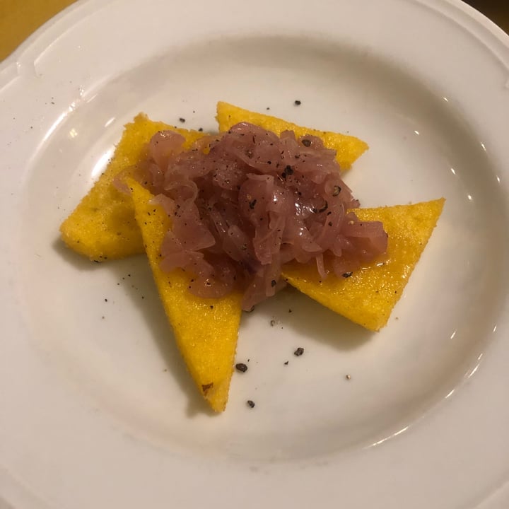 review photo of Terra Di Lucia Belcore & C. Sas triangoli di polenta e cipolle shared by @ilmondodici on 10 Jul 2022 - review