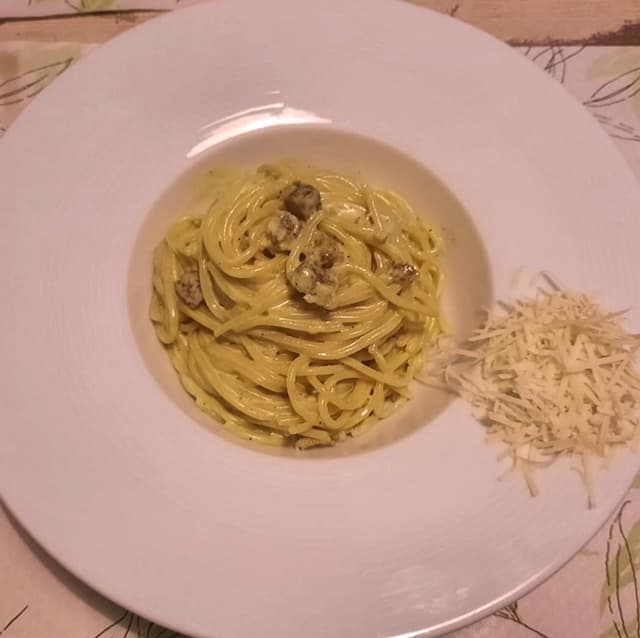 菜肴“Carbonara vegana”的照片
