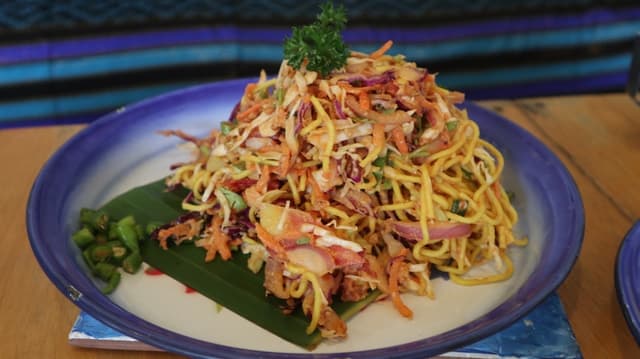 Photo of the dish “Shan Yellow Noodles (Kao Soi Lung Goh)”