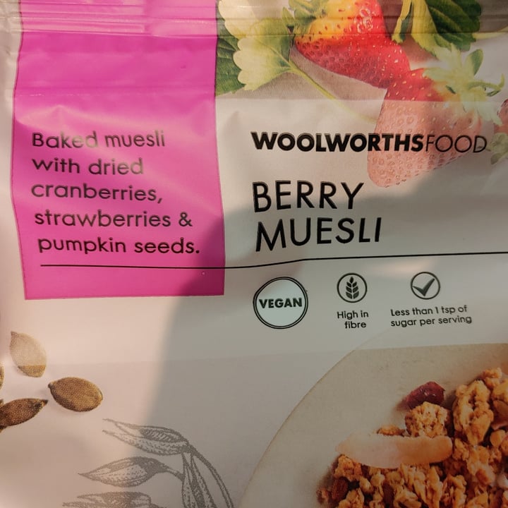 photo of Woolworths Food Berry Muesli shared by @pigsnpaws on  20 Jun 2020 - review