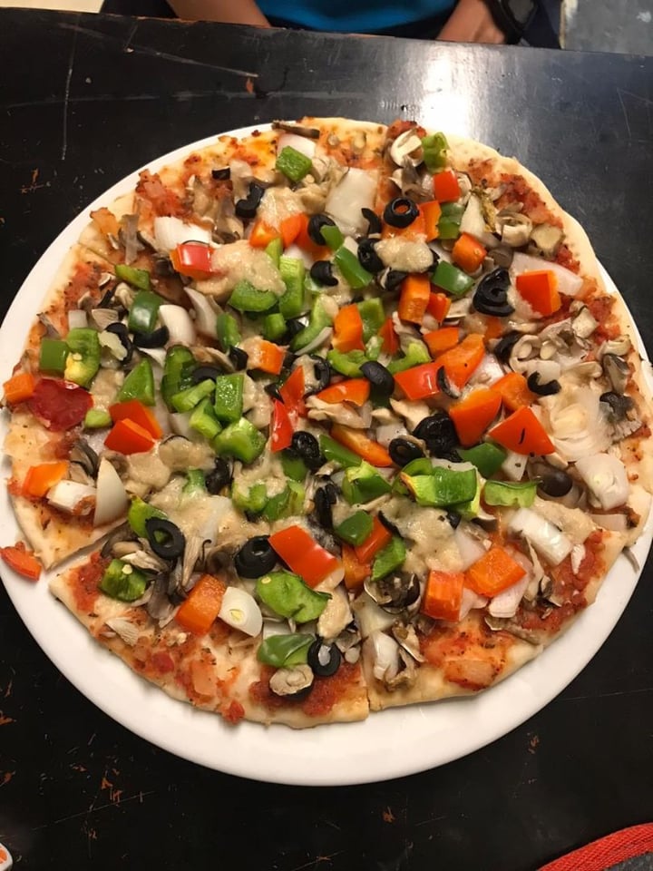 review photo of Filthy Vegan Vegan pizza shared by @aparnasa on 22 Dec 2019 - review