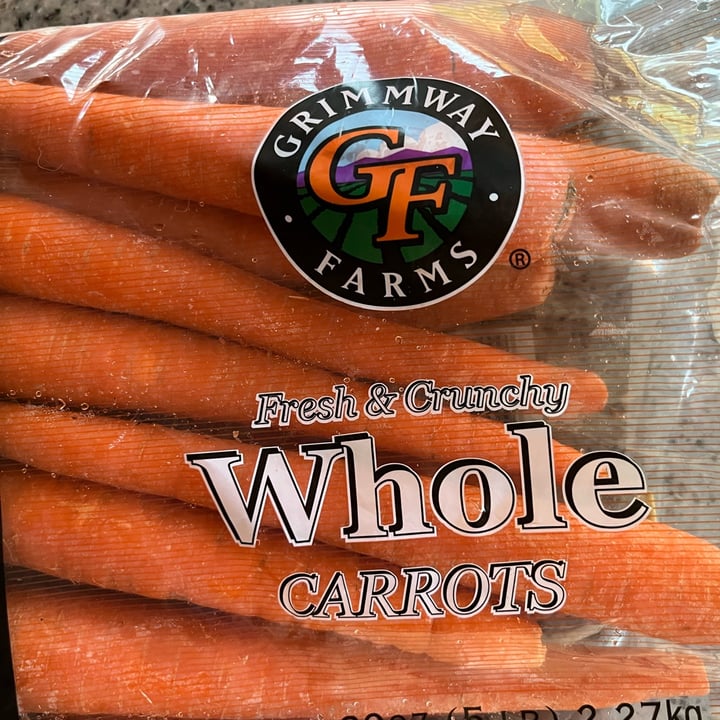 photo of Grimmway Farms Whole carrots shared by @tatanka05 on  02 Jun 2022 - review