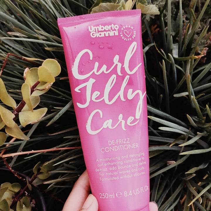 photo of Umberto Giannini Curl Jelly Conditioner shared by @bohemiansky on  12 Mar 2022 - review