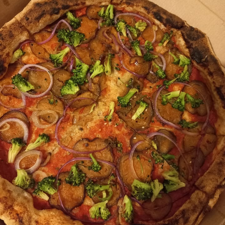 photo of Mozzart pizza Pizza Vegana shared by @temperancexiiii on  08 Aug 2022 - review