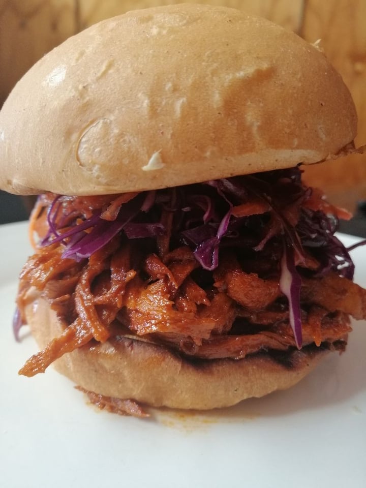 photo of Asher's Corner Cafe @ Ashers Farm Sanctuary Sticky BBQ Pulled Pork Style Burger shared by @ashersfarmsanctuary on  07 Aug 2019 - review
