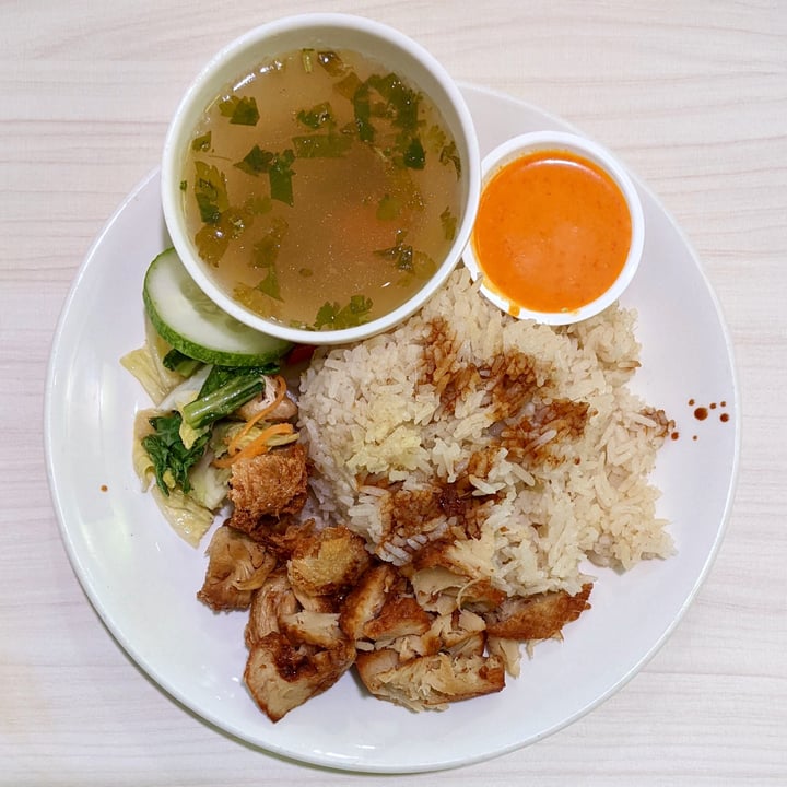 photo of Gokul Vegetarian Restaurant Chicken Rice shared by @xinru-t on  27 Sep 2022 - review