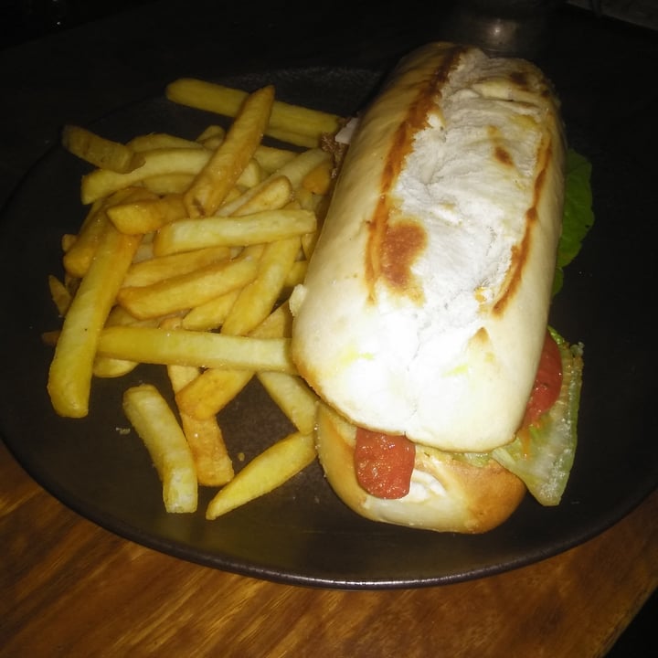 photo of The Cornish Arms Hotel Vegan Chicken Sub shared by @veganadam on  14 Jul 2021 - review