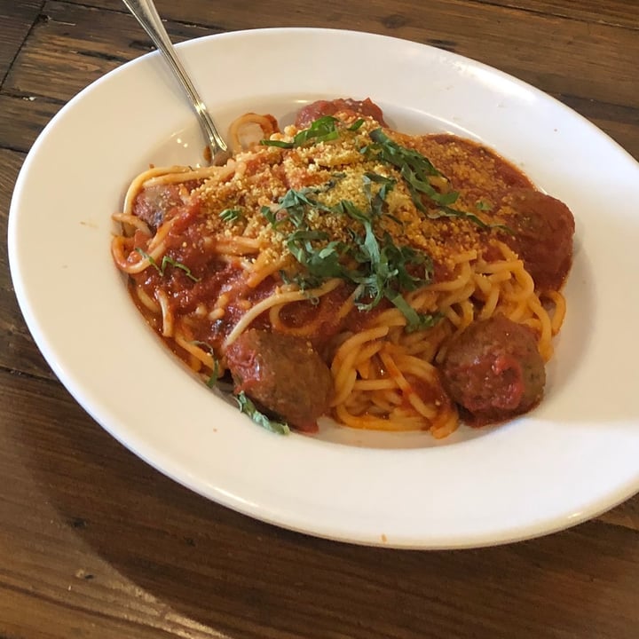 photo of VegeNation Mama Mia shared by @nicolealbritton on  05 Jun 2021 - review