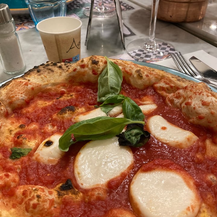 photo of Pizzeria Assaje D.O.P Vegana shared by @marverg on  12 Mar 2022 - review