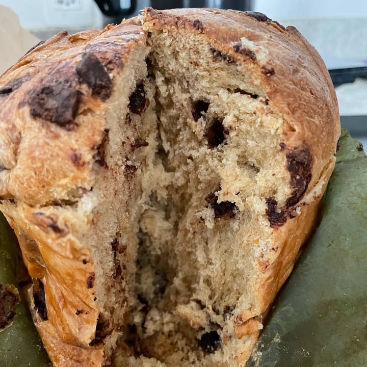 review photo of Hera Veggie Chocottone shared by @kanarimatsu on 22 Dec 2021 - review