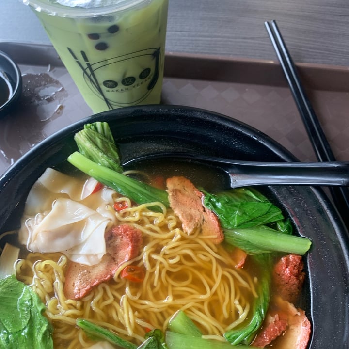 review photo of Makan Vegan Wanton Soup shared by @avocado on 17 Aug 2022 - review