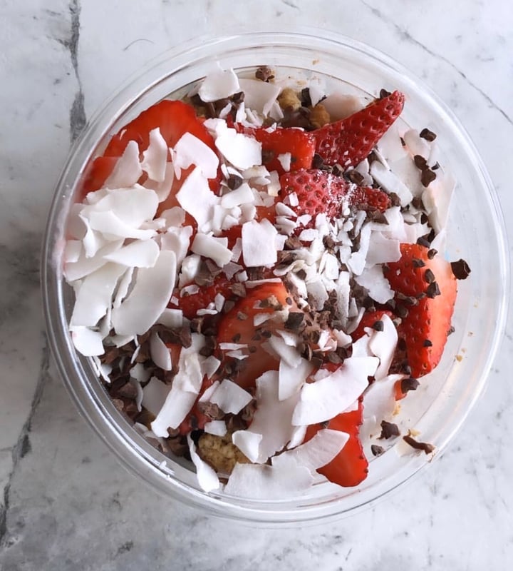 review photo of Playa Bowls Stupid Cupid Bowl shared by @urmijain on 19 Oct 2019 - review