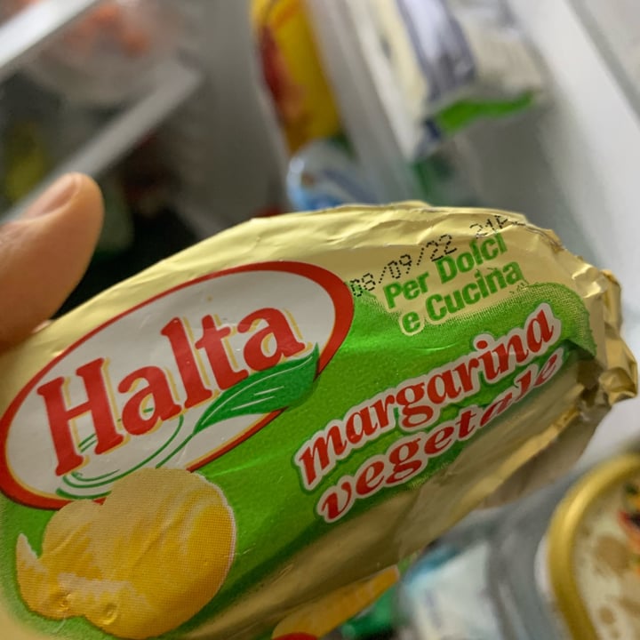 photo of Halta Margarina vegetale shared by @muad on  19 Dec 2021 - review