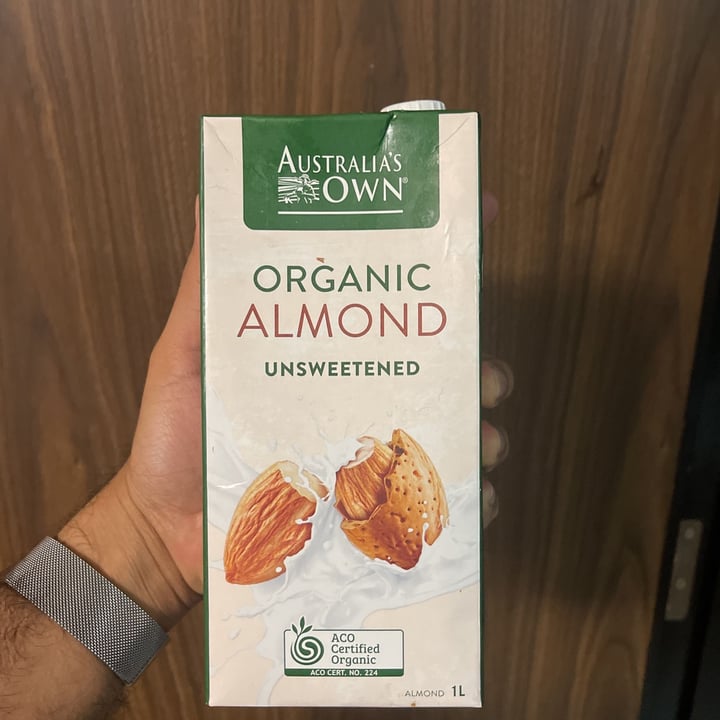 photo of Australia's Own Organic Almond Milk Unsweetened shared by @ruebenk on  11 Jul 2021 - review