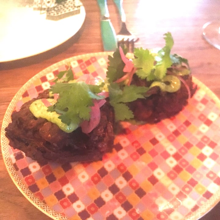 photo of Lions And Tigers Not Your Average Bhajis shared by @sv-amazon on  18 Nov 2021 - review