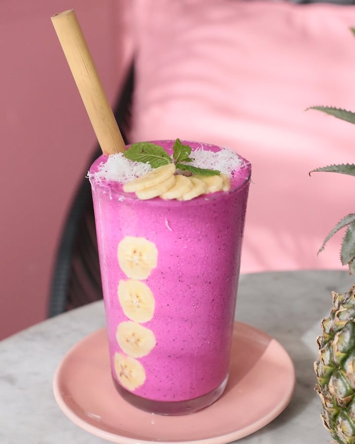 photo of Doppio Cafe Pink Smoothie shared by @jessicahayha on  03 Apr 2020 - review