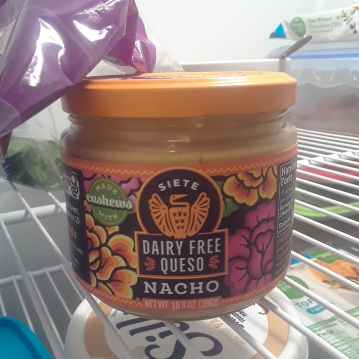 review photo of Siete Family Foods Mild Nacho Cashew Queso shared by @ecopvnk2 on 30 Sep 2021 - review