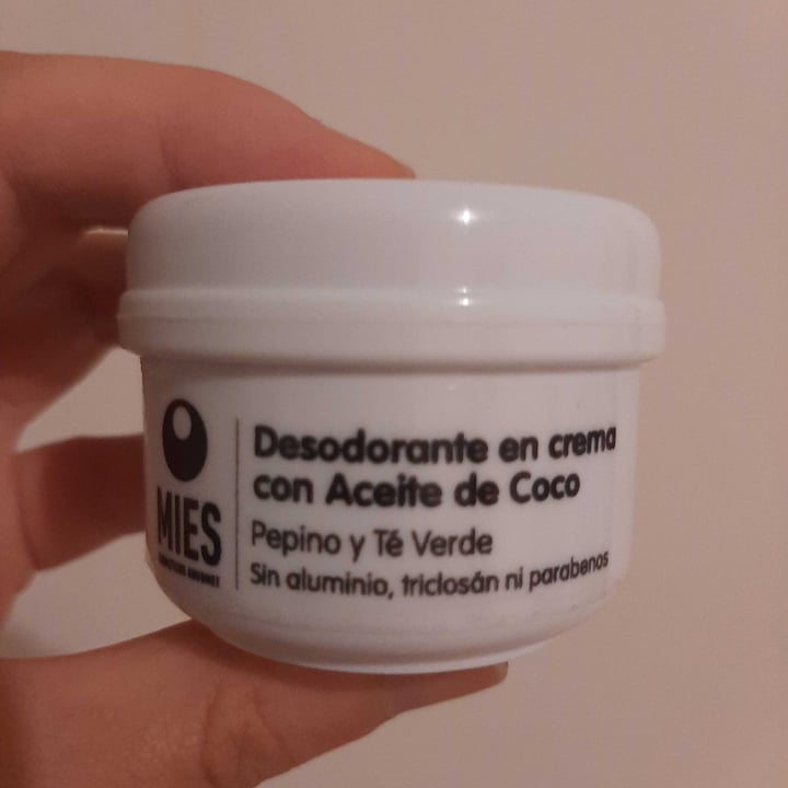 photo of Mies Desodorante en Crema shared by @larafernandezn on  15 Jan 2021 - review