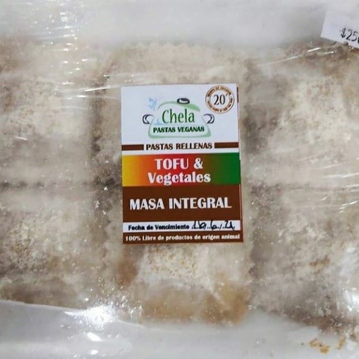 photo of Chela Pastas Veganas Pastas rellenas de tofu y vegetales shared by @juantoniolo on  22 Mar 2021 - review