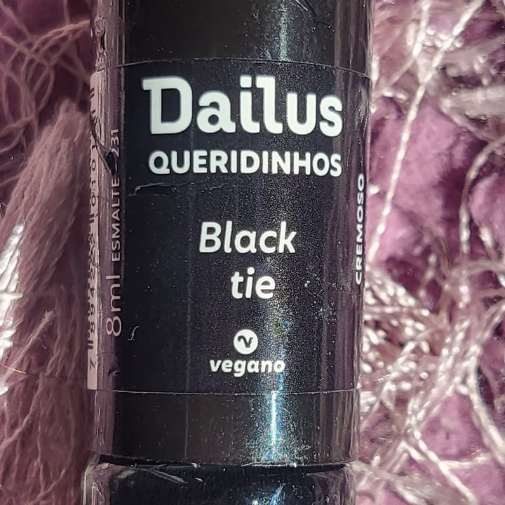 photo of Dailus Esmalte Black Tie shared by @aldrummond on  19 Oct 2022 - review