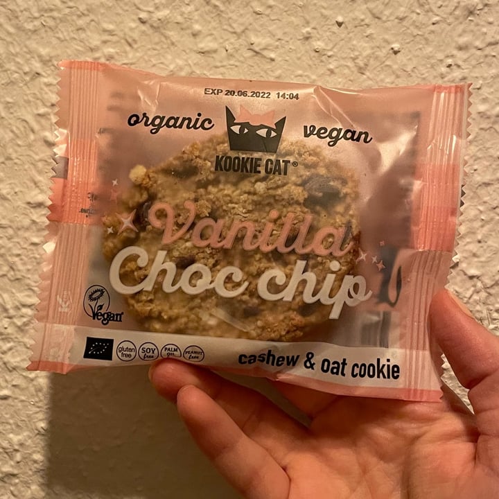 photo of Kookie cat Vanilla Choc Chip Cookie shared by @fbradaschia on  22 Oct 2021 - review