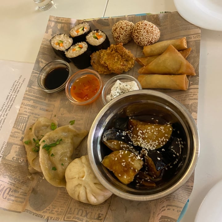 review photo of Loving Hut The buffet shared by @pablofombuena on 25 Aug 2020 - review