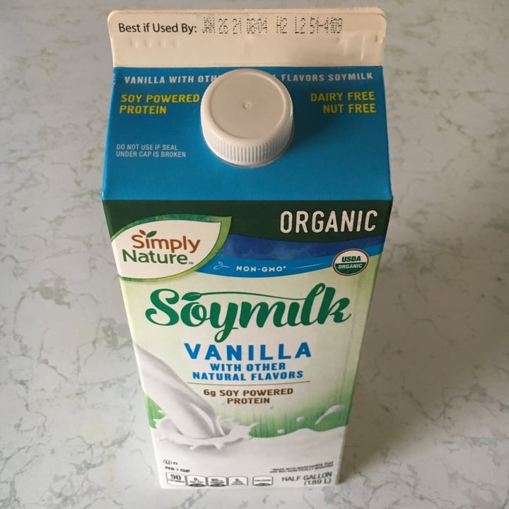 photo of ALDI Simply Nature Organic Vanilla Soymilk shared by @plantasticvegan on  01 Jan 2021 - review