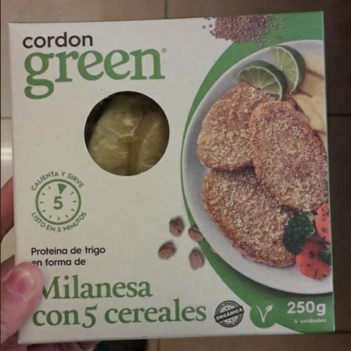photo of Cordon Green Milanesa ( 5 cereales ) shared by @daniigri on  24 Oct 2020 - review