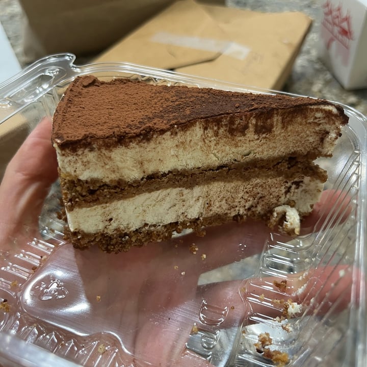 photo of Loving Hut tiramisu shared by @slimshannon on  06 May 2022 - review