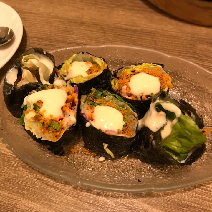 photo of Genesis Vegan Restaurant Seaweed Roll shared by @ziggyradiobear on  12 Dec 2021 - review