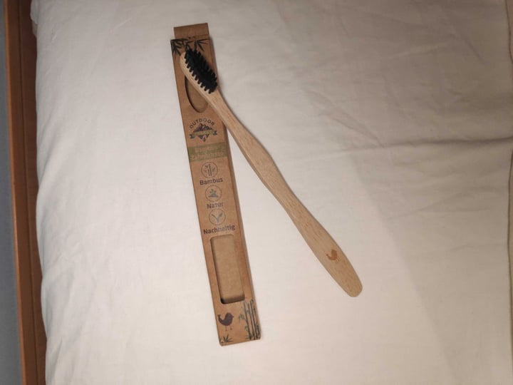 review photo of Outdoor Freakz Cepillo dientes bambú shared by @martarg93 on 22 Apr 2020 - review