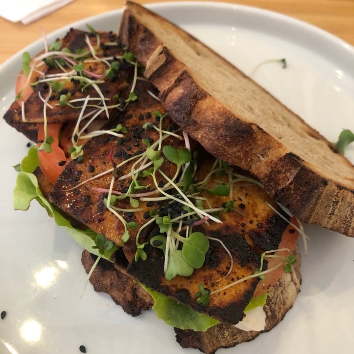photo of Wildsprout Vegan BLT shared by @mothercitymatt on  15 Sep 2021 - review