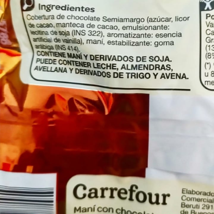 photo of Carrefour Maní Con Chocolate Semi Amargo shared by @sollrolando on  28 May 2022 - review