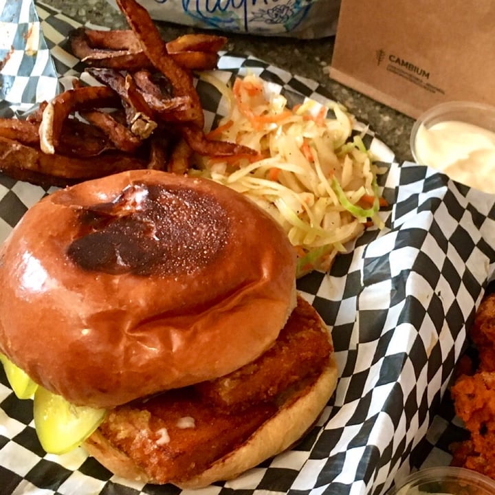 review photo of Maynard Nashville Tofu shared by @fellowanimal on 26 Jun 2021 - review