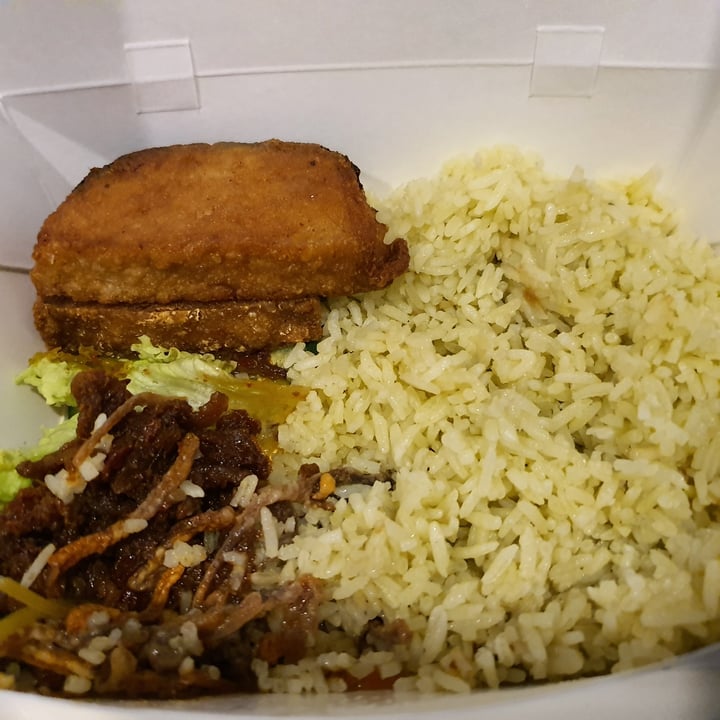 photo of D’Life Signature Nasi Lemak shared by @parismelody on  17 Oct 2020 - review