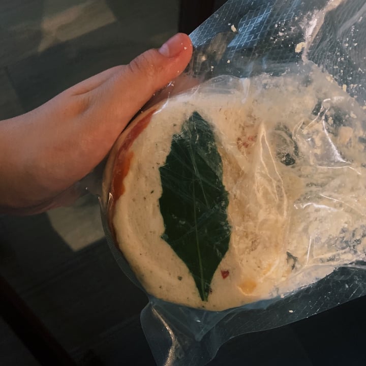 review photo of Manje Queso Vegano shared by @majocobian on 22 Apr 2020 - review