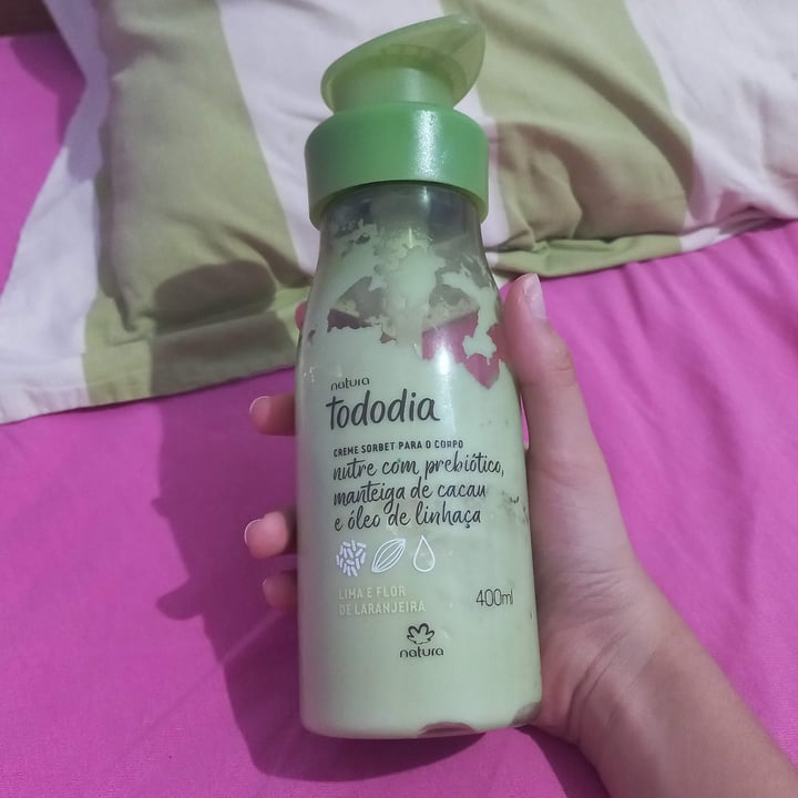 photo of Natural Joy Creme Corporal Macadâmia shared by @kasmynmartins on  15 Oct 2022 - review