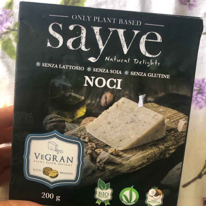 photo of Sayve Formaggio alle noci shared by @serrydl on  10 Jul 2022 - review