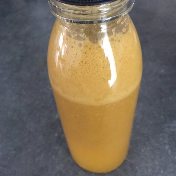 photo of wagamama Mango juice shared by @naomivegan on  04 Apr 2022 - review