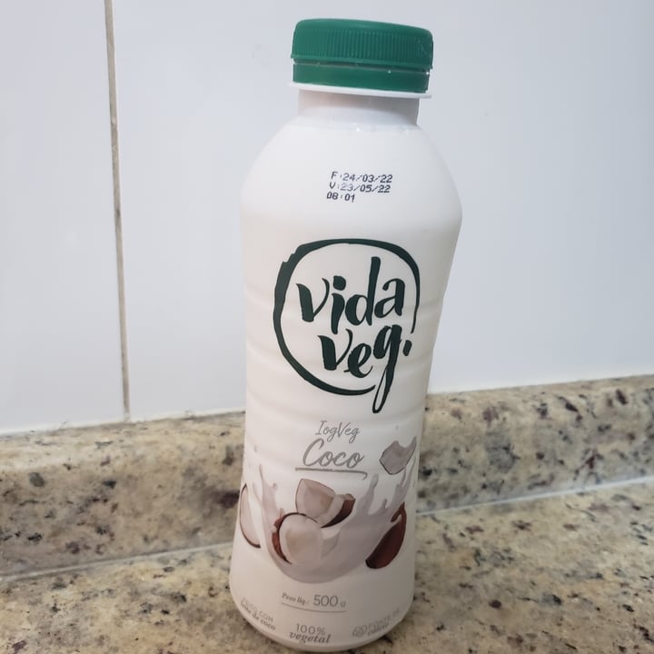 photo of Vida Veg iogurte de coco shared by @lucianarribeiro on  01 May 2022 - review