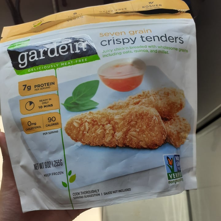 review photo of Gardein Meatless Seven Grain Crispy Tenders shared by @milaveg03 on 24 Nov 2021 - review