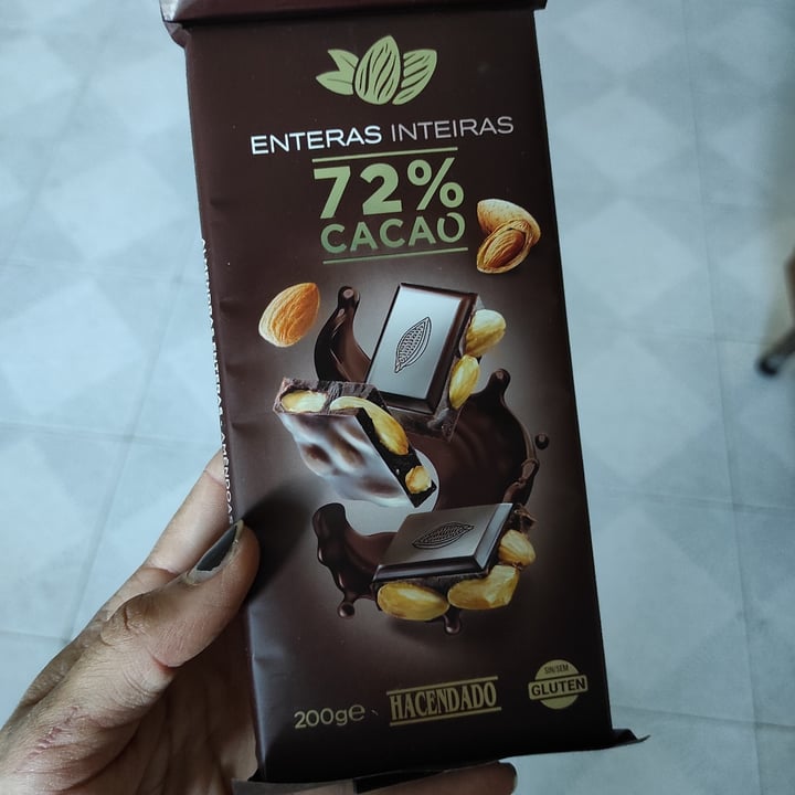 photo of Hacendado Chocolate con almendras 72% cacao shared by @caracol on  12 Sep 2020 - review