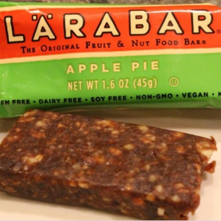 photo of Larabar Apple Pie shared by @mistiedae123 on  07 May 2022 - review